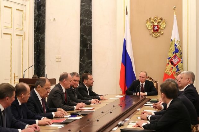 Путин провел экстренное совещание в Совбезе РФ