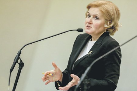 Средняя продолжительность жизни в России впервые превысила 72 года