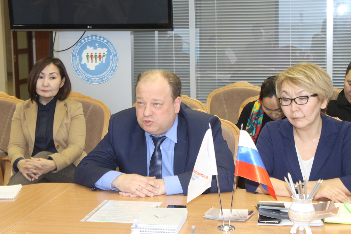 В Якутске обсудили новое аварийное жилье для переселенцев