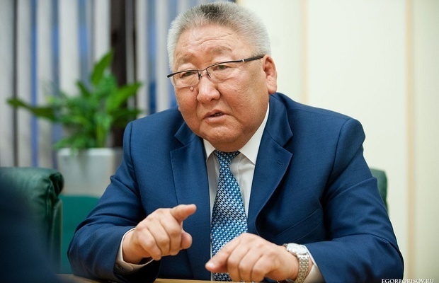 Егор Борисов: «Указ призван защитить трудовые интересы якутян от избыточной иностранной рабочей силы»