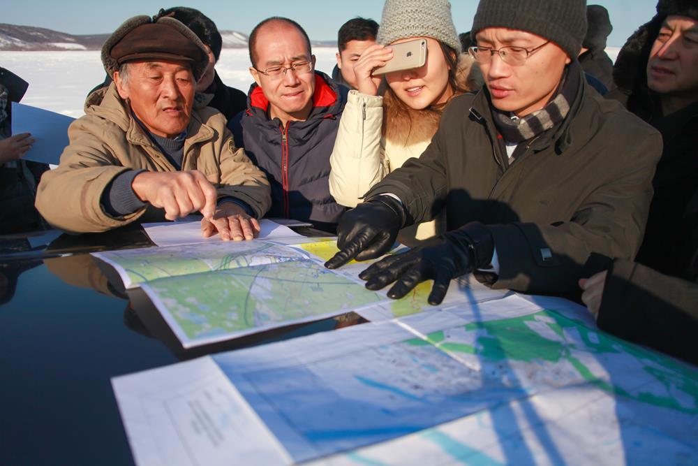 В Сочи состоялись переговоры Антона Сафронова с китайскими инвесторами по теме строительства моста через Лену