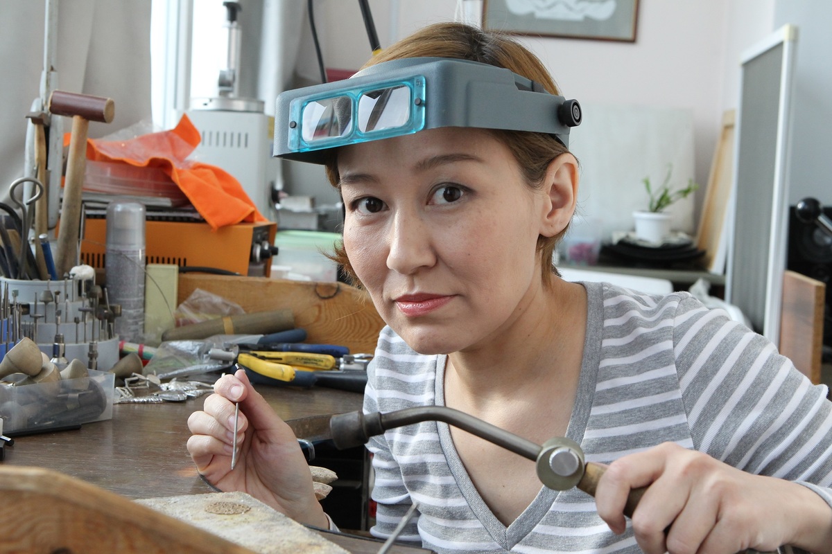 Якутянка признана лучшим ювелиром Сибири