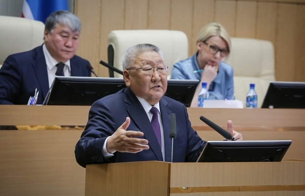 Егор Борисов: "Очередь из критикующих у нас самая длинная"