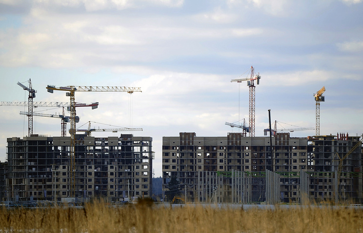 Айсен Николаев назвал условия снижения стоимости жилья