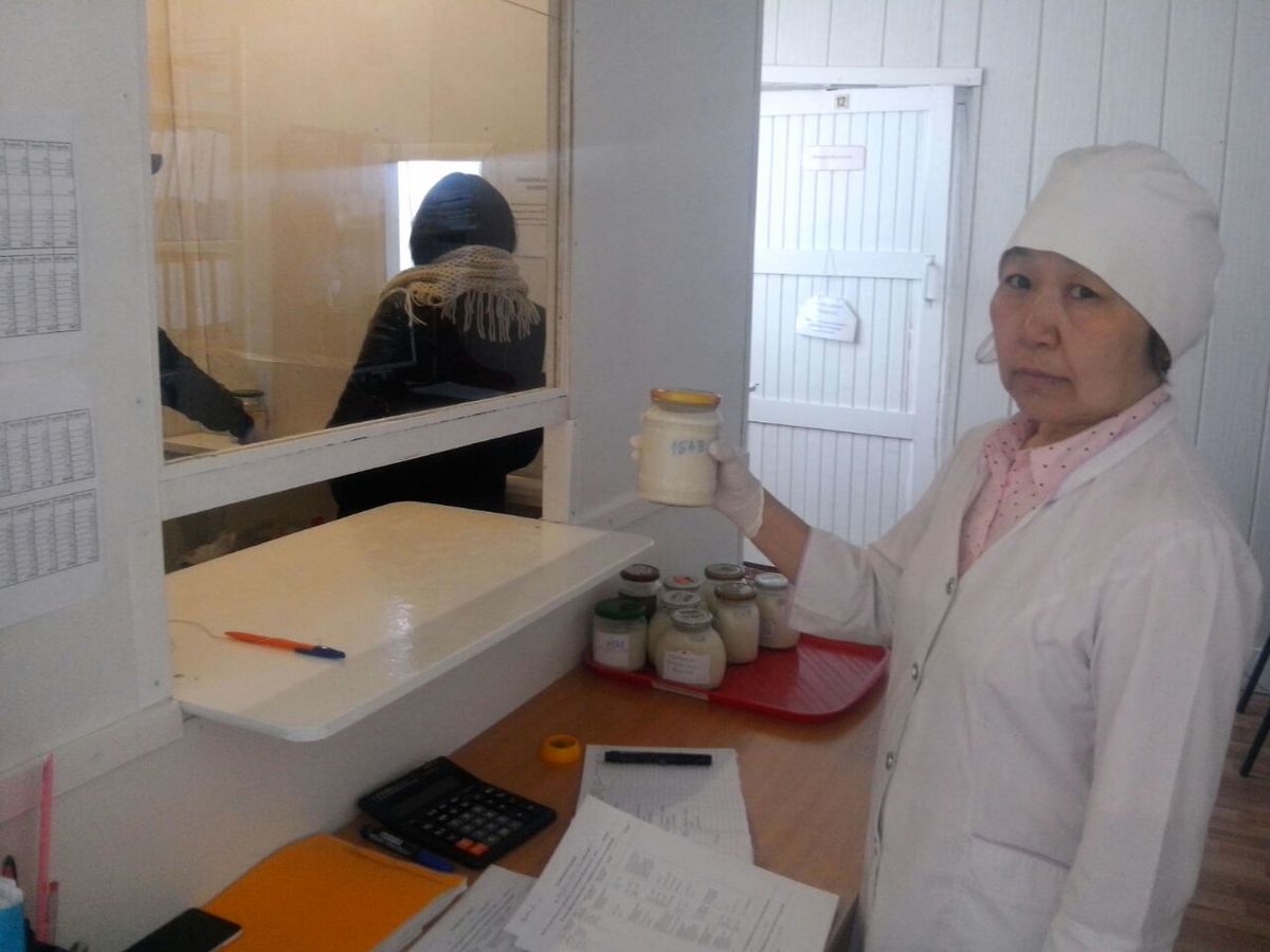 Плановая проверка Управления Россельхознадзора проходит в Чурапчинской ветеринарной лаборатории