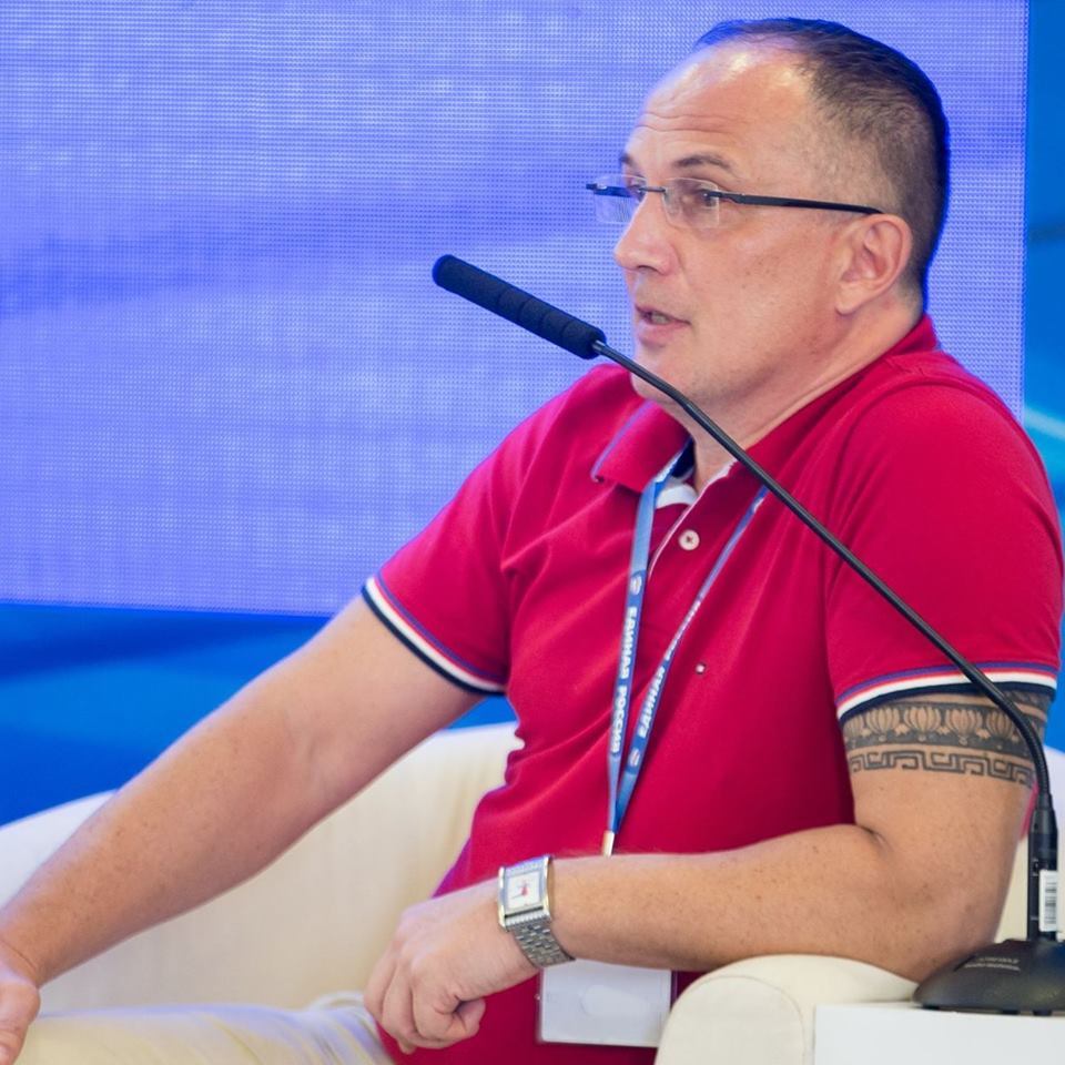 Политтехнолог о мэре Якутска: "Галстук "Бриони" и друг - мэр Стамбула"