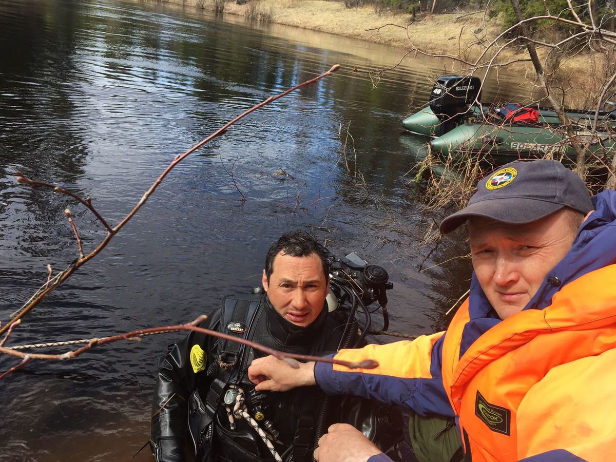 Водолазы службы спасения обнаружили тело погибшего в Олекминском районе