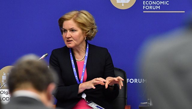 Электронные трудовые книжки начнут вводить с 1 января 2018 года