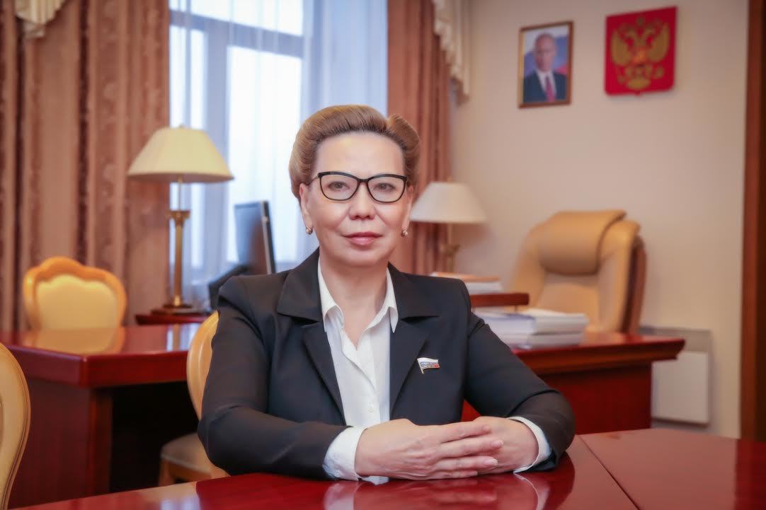 Галина Данчикова сдает депутатский мандат?