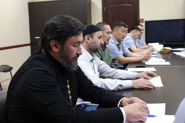 В Якутии обсудили вопросы профилактики религиозного экстремизма в исправительных учреждениях