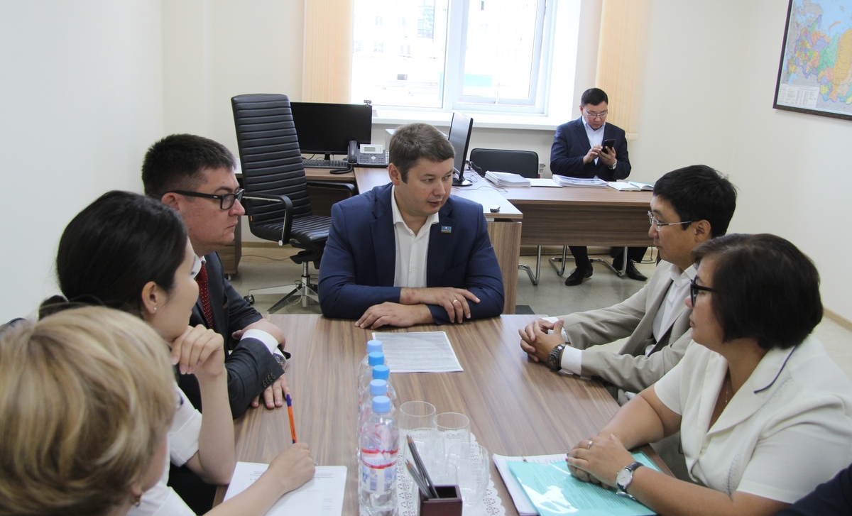 Новый директор «Корпорации развития Якутии» представлен коллективу