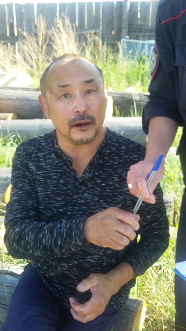 В Якутске жертву земельного беспредела пытались выгнать со своего участка (+видео)