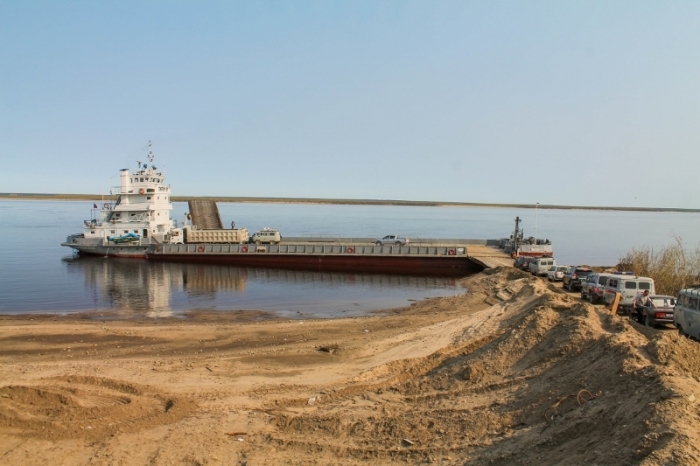 В Якутии затруднена переправа через реку Лена