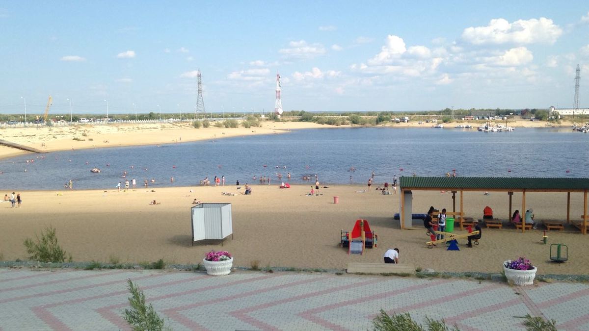 Фотовзгляд: В Якутске продолжается купальный сезон