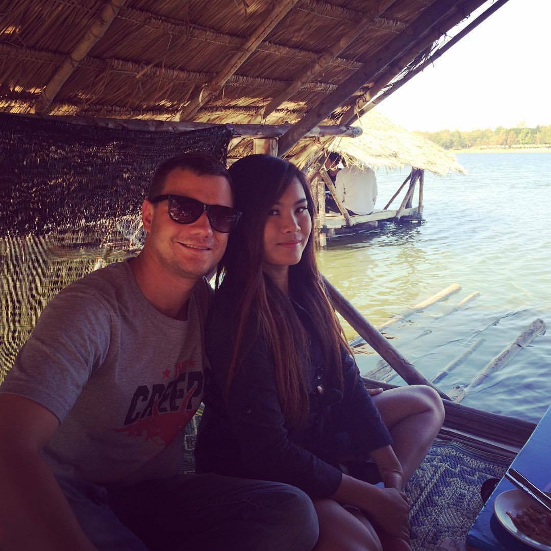 "У нас в семье главное - свобода", - якутянин Вадим Хорошев о браке с жительницей Таиланда