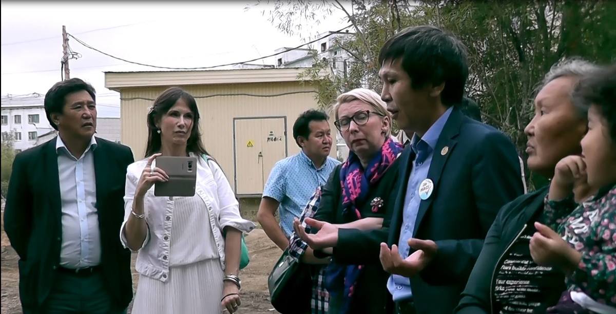 Жители Якутска обратились в прокуратуру с просьбой запретить строительство подстанции во дворе