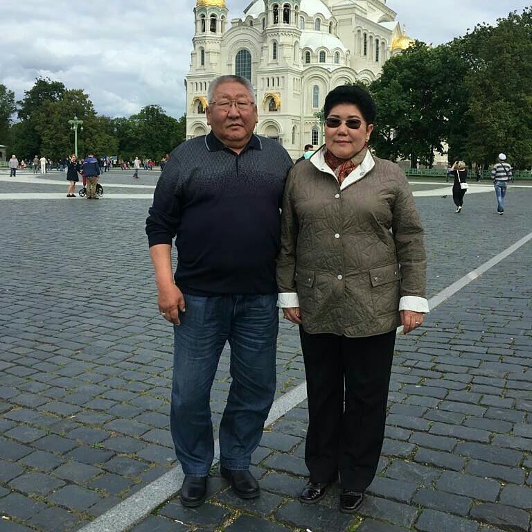 Егор Борисов с семьей съездил в Санкт-Петербург на выходные