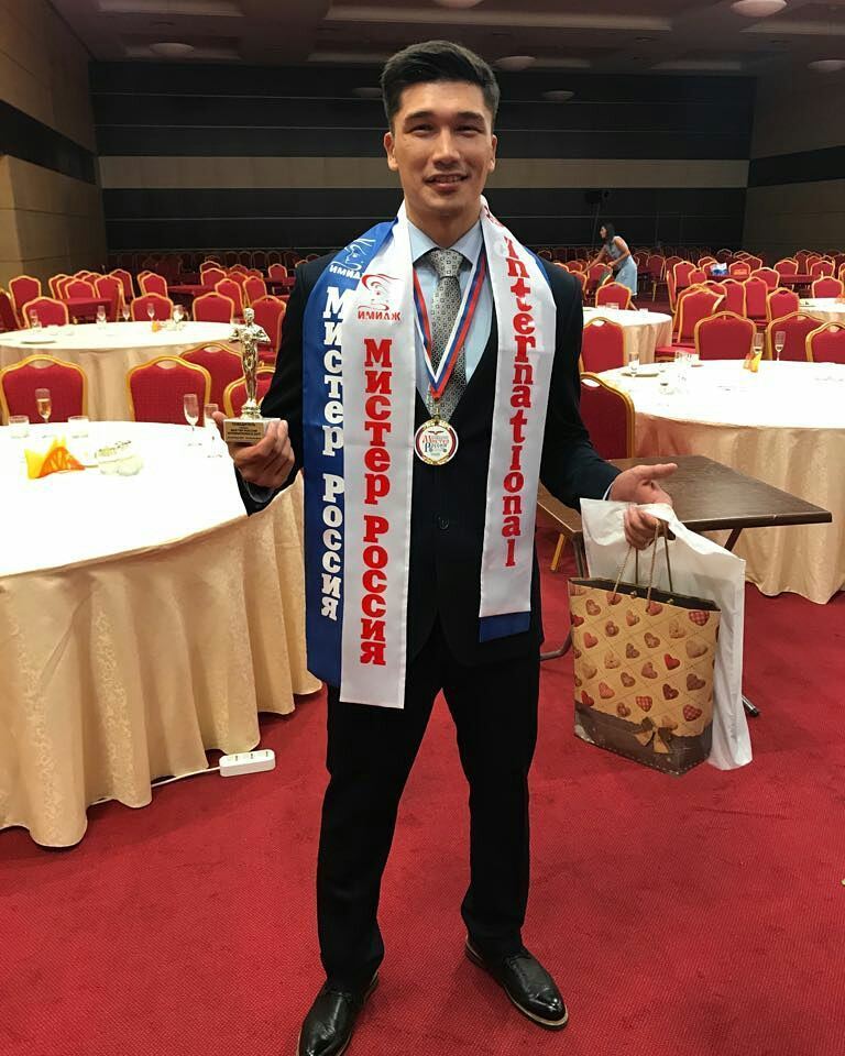 Якутянин Евгений Атласов завоевал путевку на международный конкурс красоты