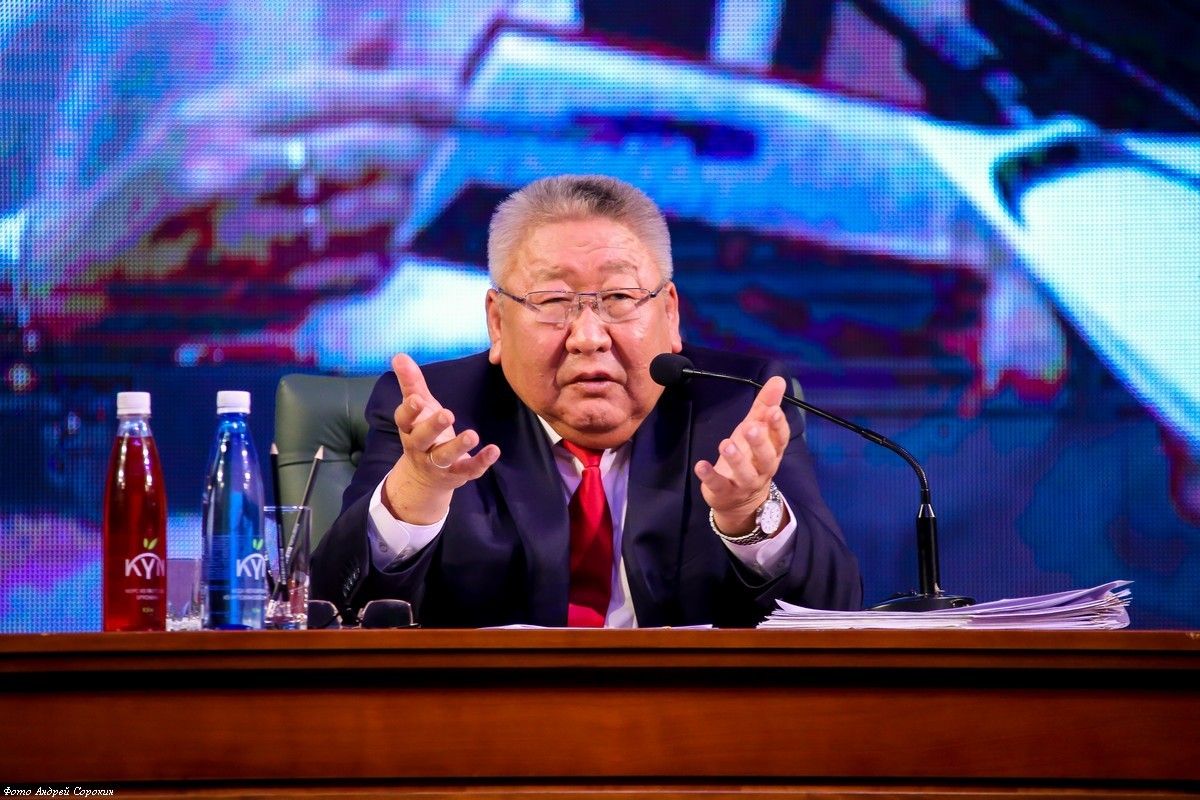 Егор Борисов намерен подписать указ о мерах борьбы с незаконным бизнесом в республике