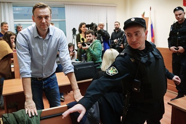 Мосгорсуд оставил Алексея Навального под арестом до 21 октября