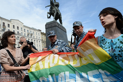 В МВД предложили ввести уголовную ответственность за пропаганду гомосексуализма