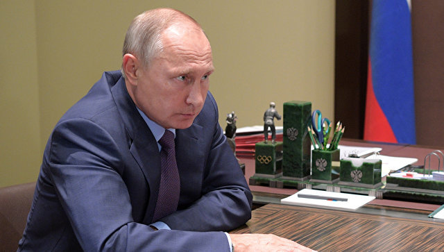 Путин подписал первый указ о получении гражданства при принесении присяги