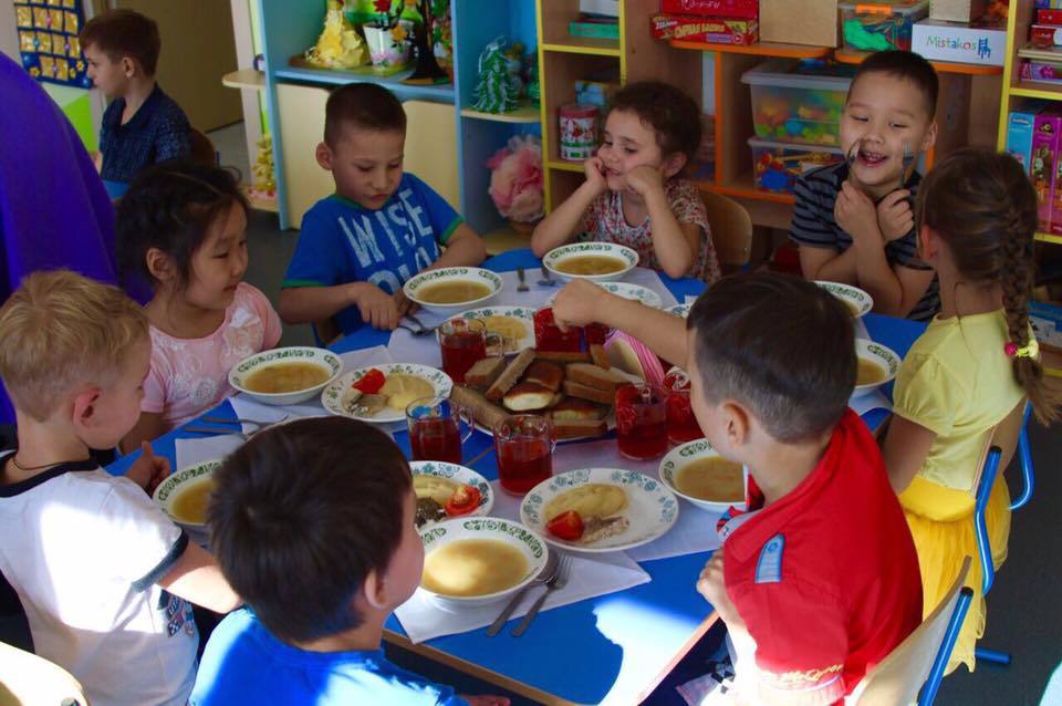 В Якутске презентовали единое меню для дошкольников