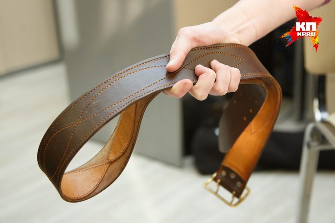 Суд признал новосибирца, ударившего сына ремнем, виновным