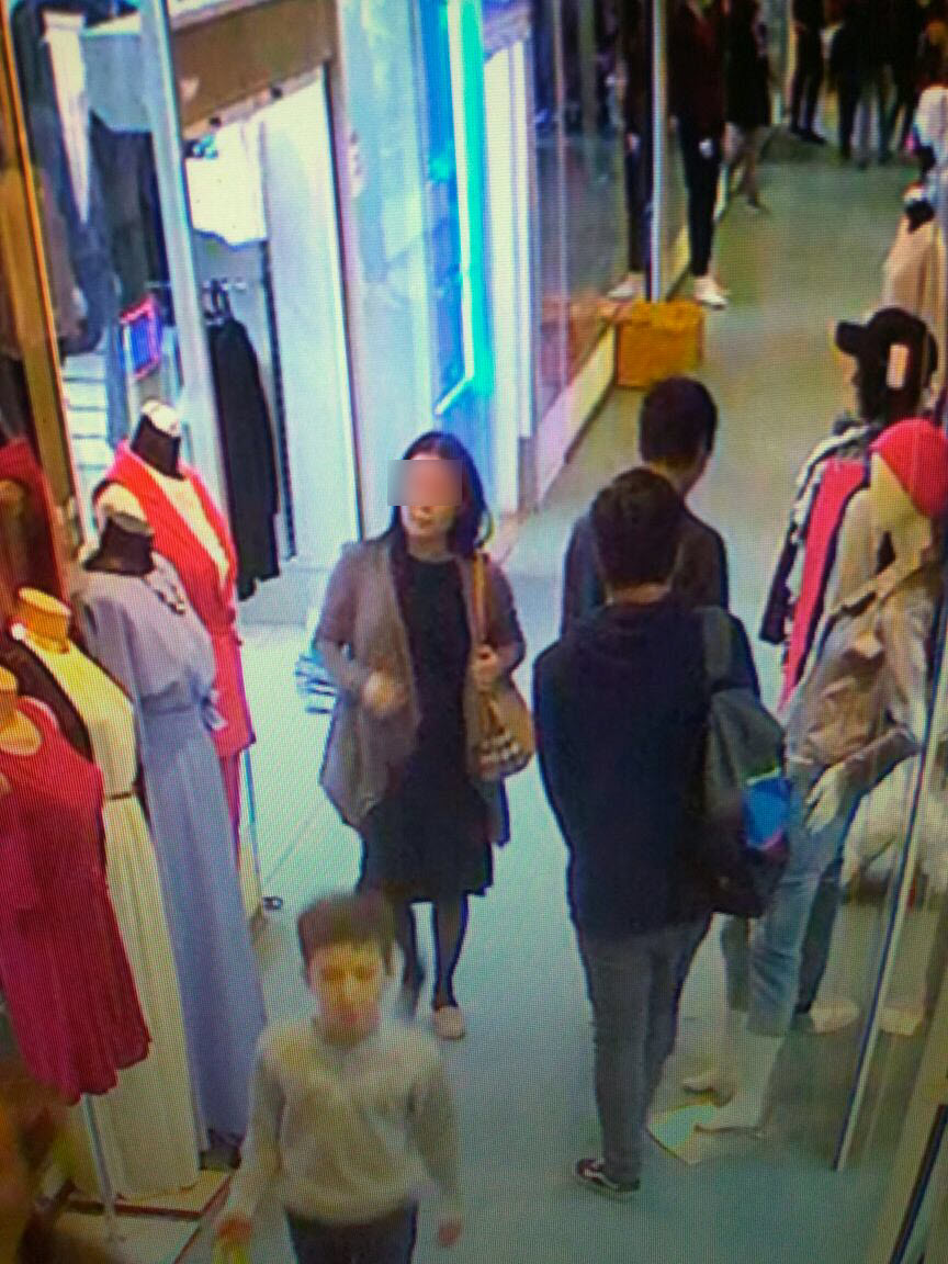 Девушка, подозреваемая в хищении денег в Доме торговли, работает в аппарате главы Якутии?