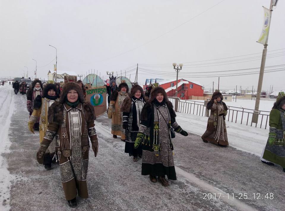 В Якутии прошли шествия в честь Дня Олонхо (фото и видео)