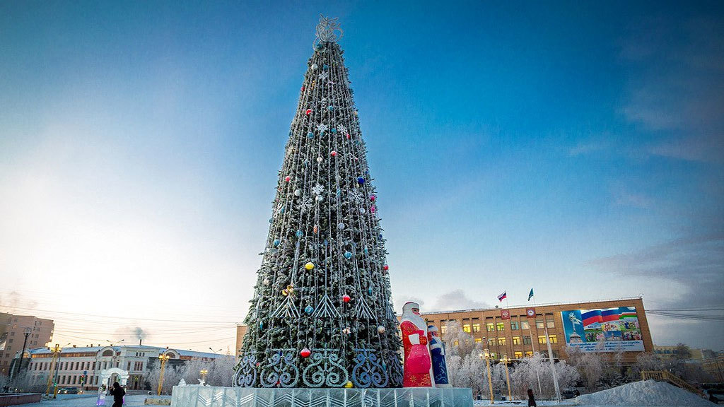 1 декабря зажгут огни на новогодних елках на площадях Якутска