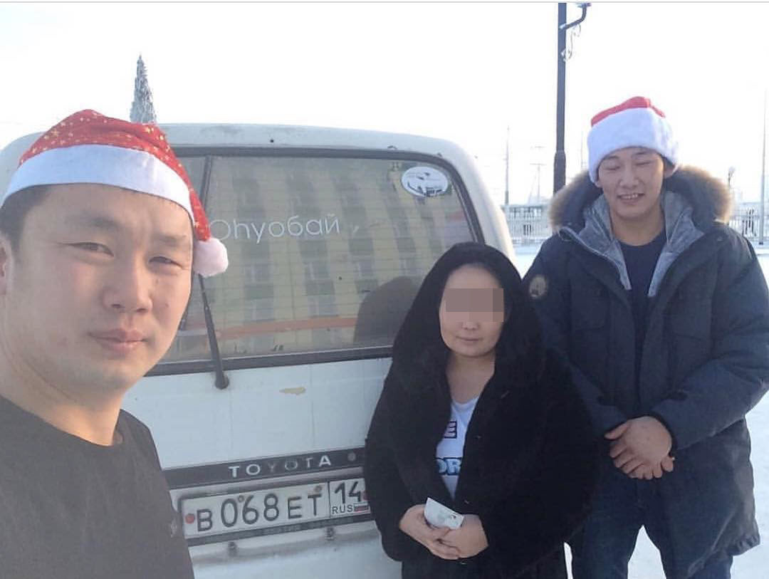 Якутские автолюбители помогли многодетной маме, потерявшей накануне Нового года кошелек с крупной суммой
