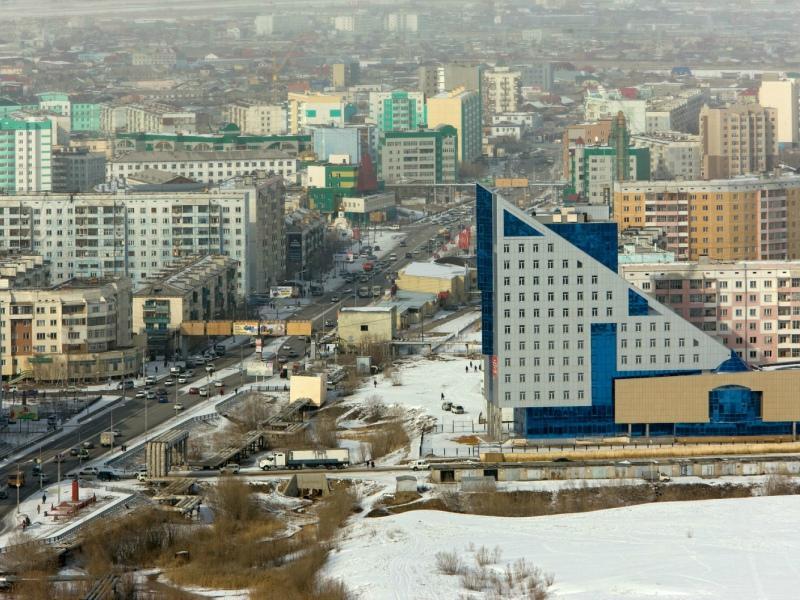В Якутии тратят миллионы на праздники, но сокращают расходы на социалку