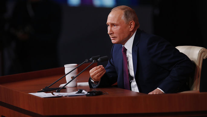 Путин призвал регионы не разбрасываться бюджетными средствами
