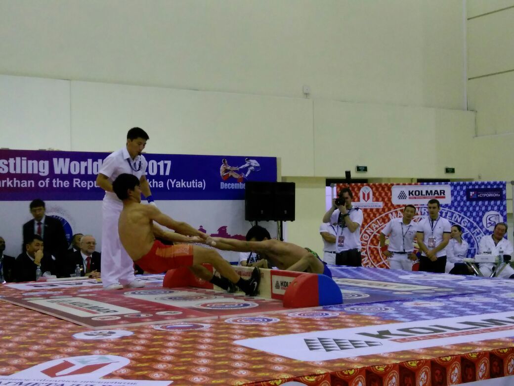 В Москве начался финальный этап Кубка мира по мас-рестлингу