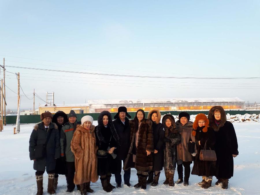 f5946470-f379-4481-abe4-34f54c7ed156-1