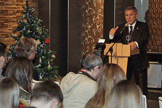 Минниханов заявил, что регионы должны объединиться и оказать поддержку Путину на выборах