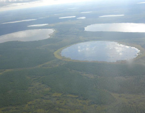 Все пользователи уникального озера Ниджили в Кобяйском улусе являются местными жителями сёл