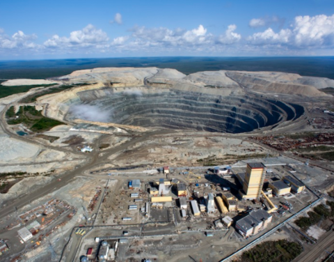 Все шахтёры рудника «Удачный» подняты на поверхность