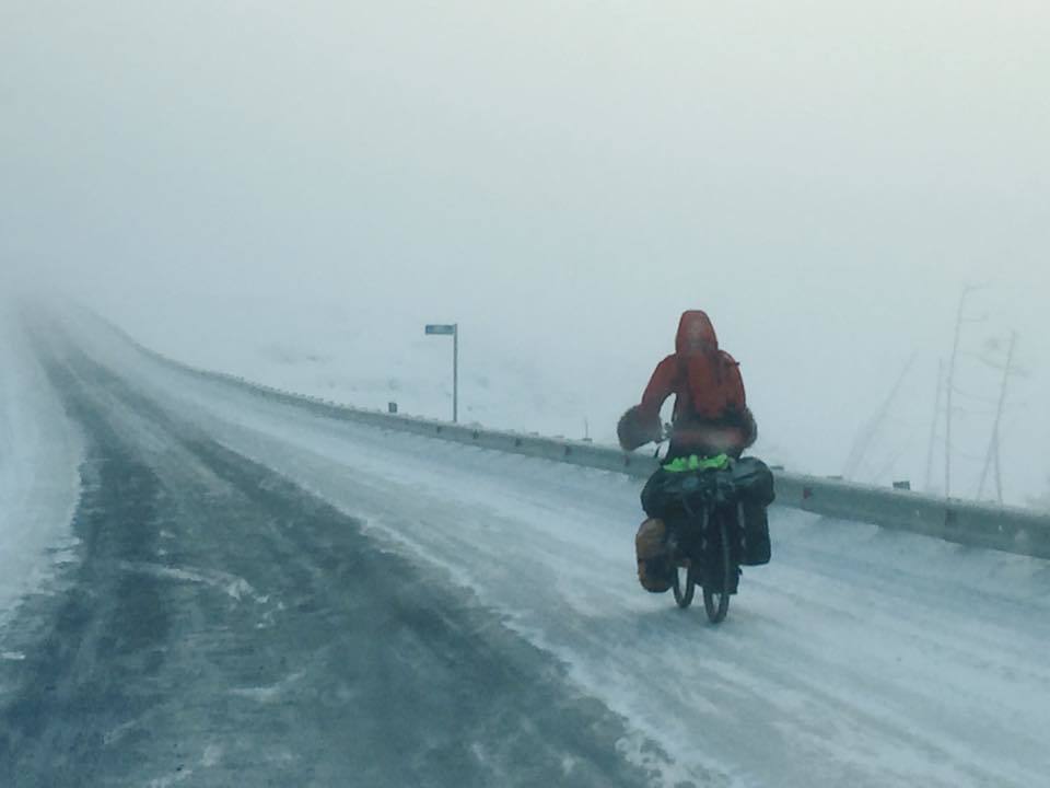 27067482_2101714440057511_2936564376293741102_n