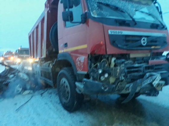 В Алданском районе в результате ДТП погибли два человека