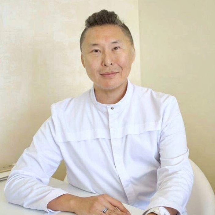 На врача, поддержавшего избитую Кристину, вышел федеральный телеканал