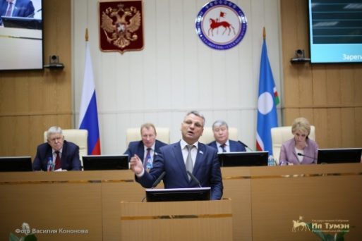 «Я попросил Евгению Михайлову соблюдать корректность», - руководитель Якутского отделения ЛДПР (+видео)