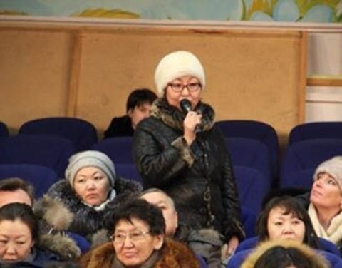 Население посёлка Сангар призвало сплотиться вокруг главы Якутии