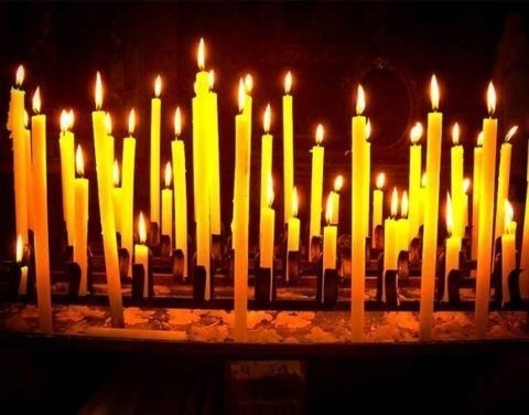 В Якутске объявлен траур по погибшим при пожаре в городе Кемерово