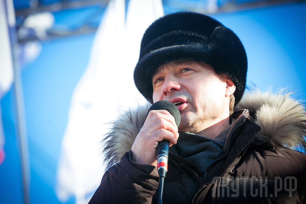 Депутат Ил Тумэна Владимир Федоров дал интервью Крымскому радио (+видео)