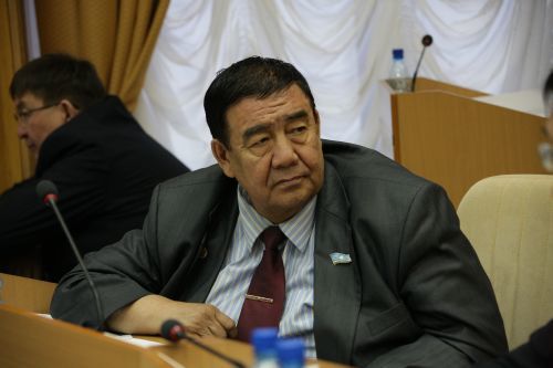 Народные депутаты Якутии могли получить взятки в общей сумме 900 тысяч рублей