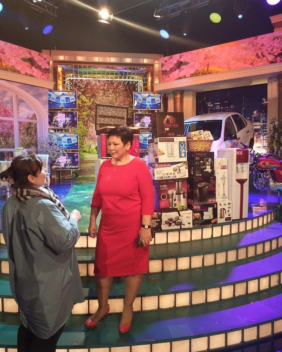 30087863_678918922440308_4155187035595866112_n