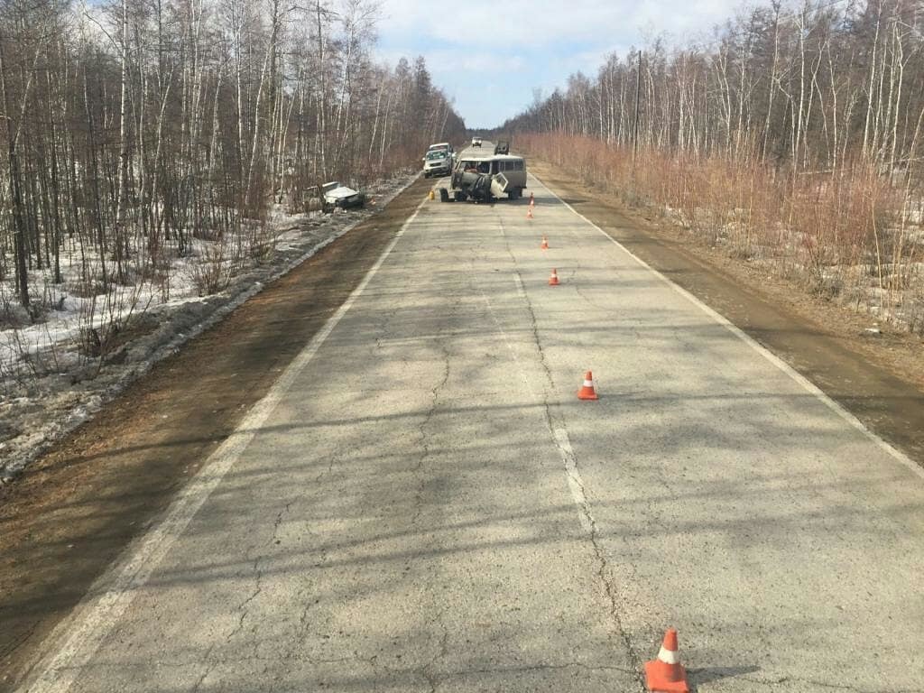 В Намском районе Якутии в ДТП пострадали 4 человека