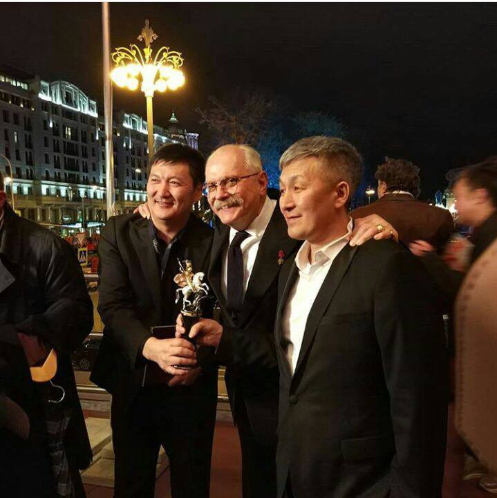 "Как сказал Станиславский, не верю! Ноу коммент!", - видео с церемонии награждения якутян на ММКФ